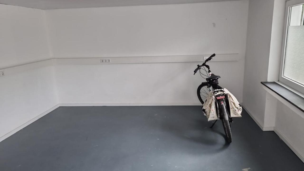 Kira Apartment *